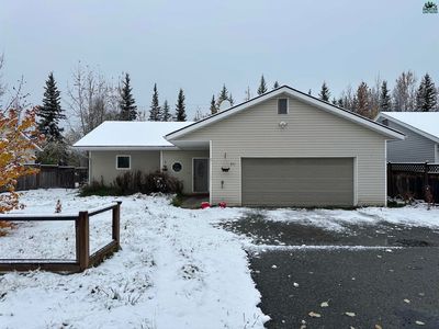 851 Shellinger St, North Pole, AK, 99705