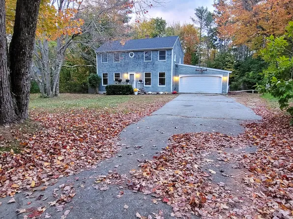 42 Ivanhoe Drive, Topsham, ME 04086