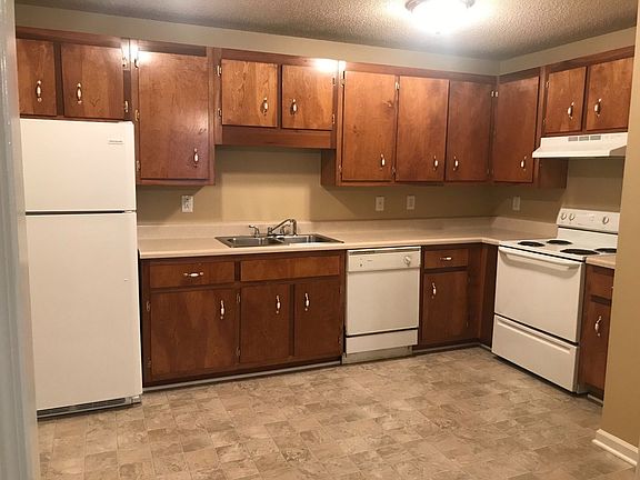 5th image of 427 Alma Ln APT F