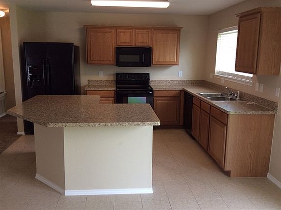 4th image of 528 Griffith Dr