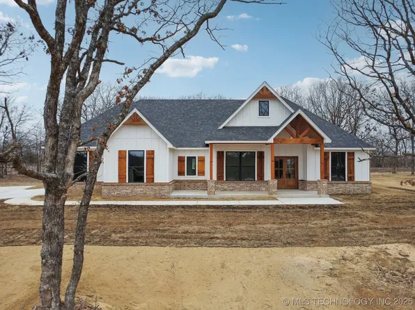 15746 N 103rd West Ave, Skiatook, OK 74070