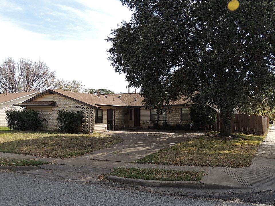 1st image of 2648 Laramie St