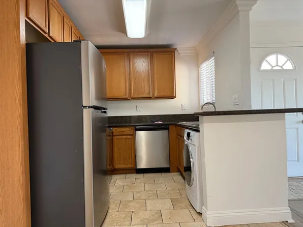 Oakdale Village Properties LLC, 1475 Oakdale Ave APT 8, El Cajon, CA 92021