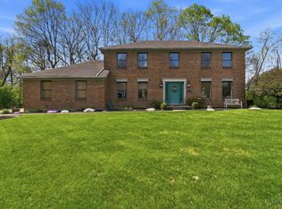 4374 Boomer Rd, Cincinnati, OH 45247