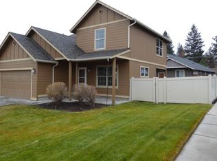 631 SE Glencoe Pl, Bend, OR 97702