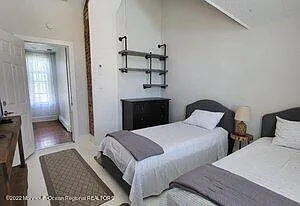 211 Arnold Ave — Photo 24