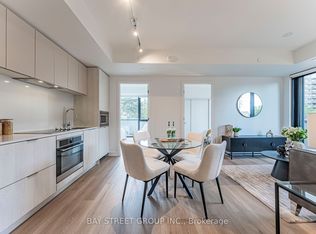 3009 Novar Rd #220, Mississauga, ON L5B 1S4