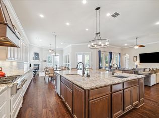 2051 Bluestem Dr, Conroe, TX 77384