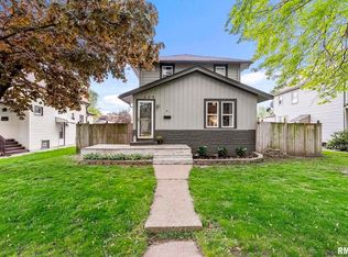 508 25th Ave, Moline, IL 61265