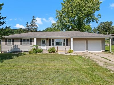 180 Bennett Ave, Council Bluffs, IA, 51503