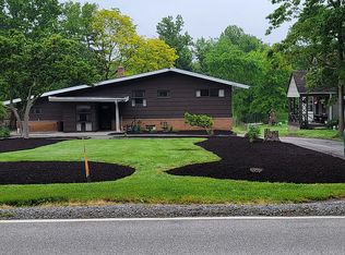 9387 Abbey Rd, North Royalton, OH 44133
