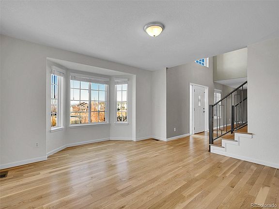 4th image of 3368 Shire Circle