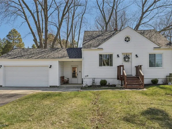 8385 Ridge Rd, North Royalton, OH 44133