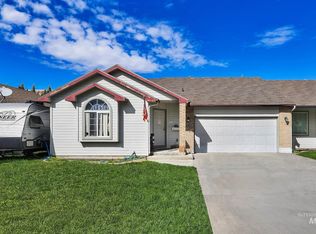 1912 W Eaglecrest Dr, Nampa, ID 83651
