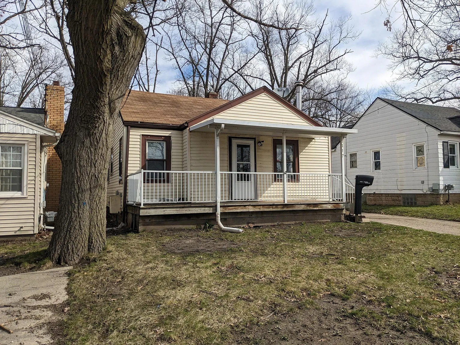 2 bed, 660 sqft, $990 — Photo 2