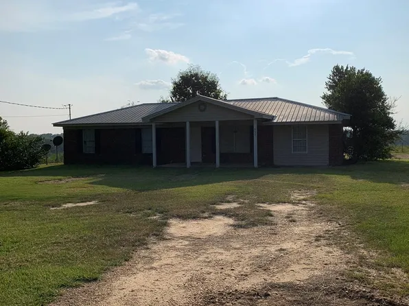 697 S Park Rd, Slocomb, AL 36375