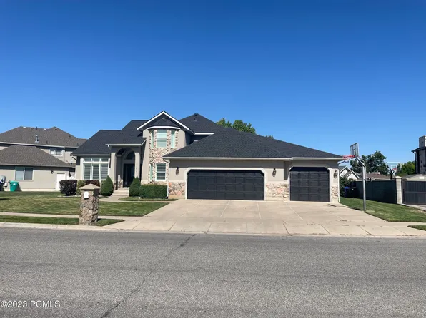 476 Ariane Way, Centerville, UT 84014