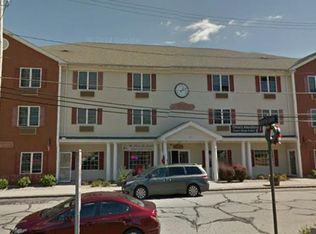 393 N Main St APT 201, Mansfield, MA 02048