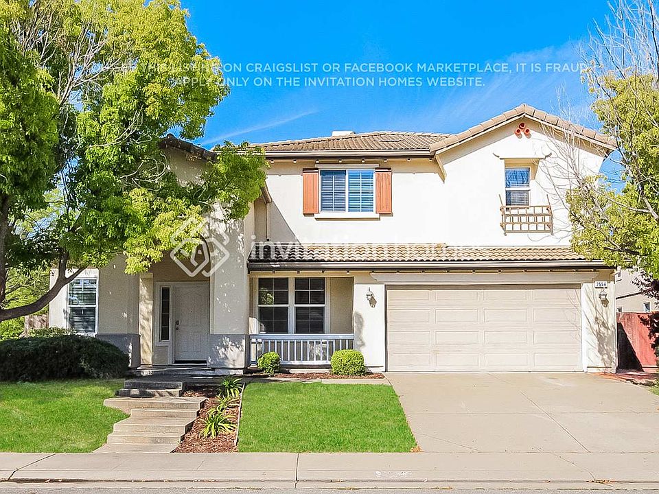 1st image of 2556 Hawk Crest Dr