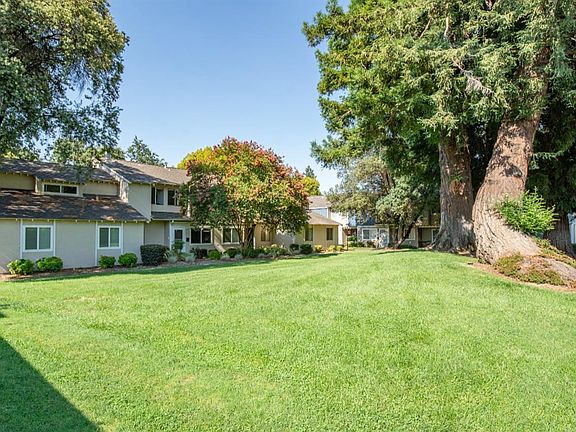 3rd image of 456 Stinson Avenue
