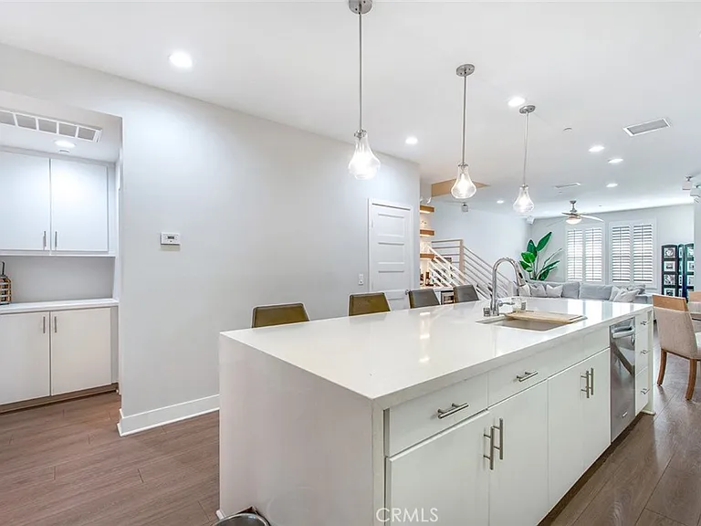 10 Brownstone Way — Photo 13
