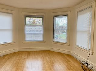 30 S Clinton Ave APT 3, Kingston, NY 12401