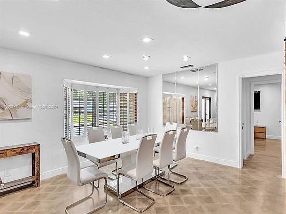 3rd image of 5602 S Travelers Palm Ln