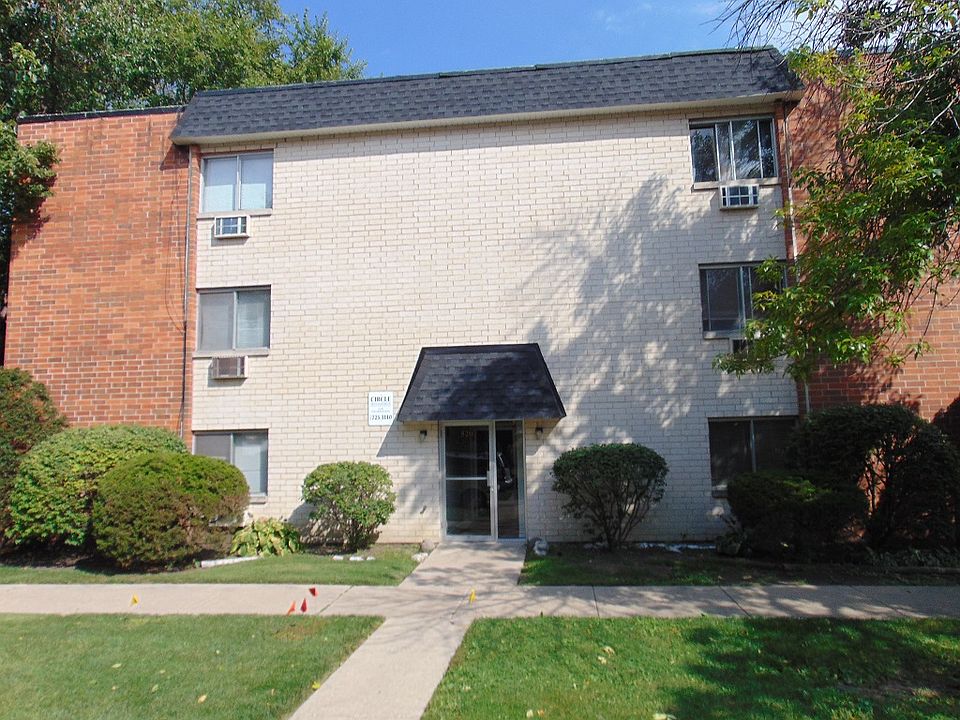 1st image of 520 Elgin Ave #301