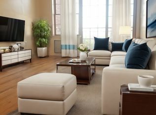 28-42 38th St #4C, Astoria, NY 11103