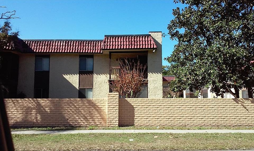 1st image of 2800 N Powers Dr APT 2