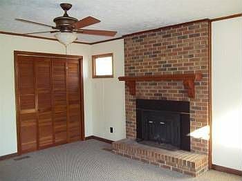 4th image of 219 Tokay Dr