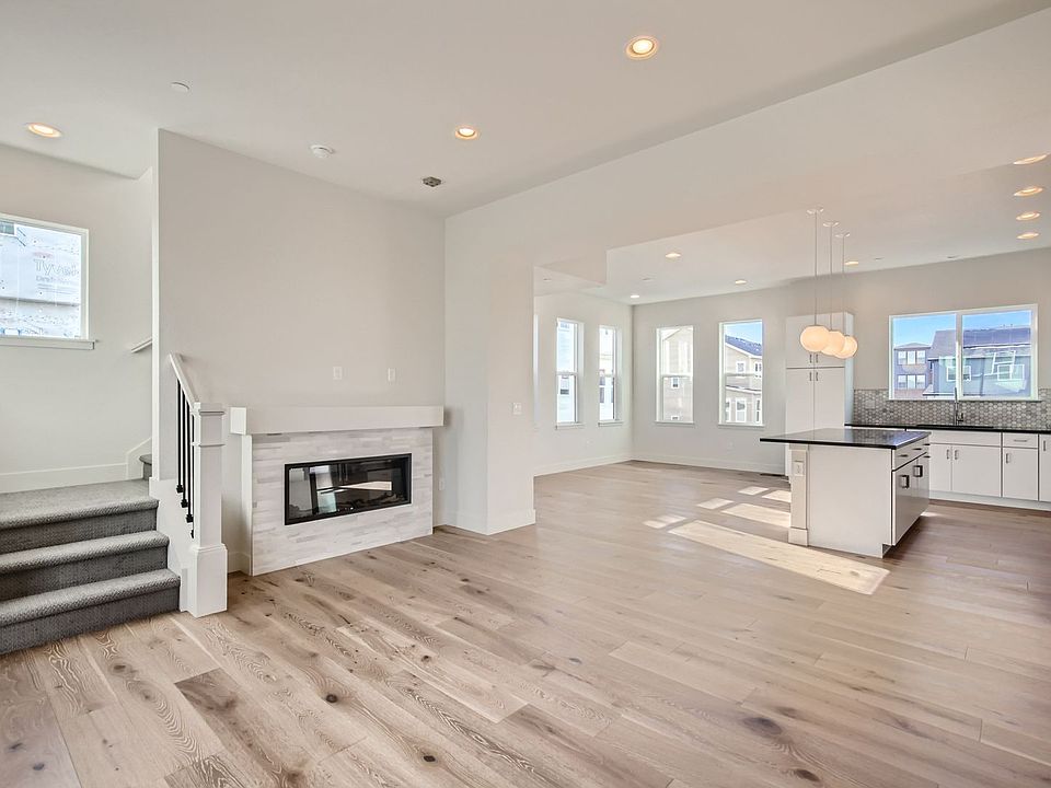 1st image of 2330 Central Park Way