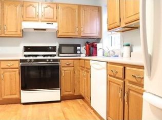 14 Regent St #2, Cambridge, MA 02140