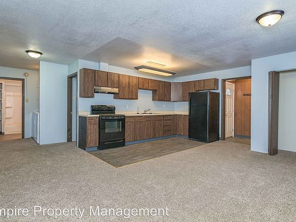 2nd image of 1122 Matthew Cir APT D