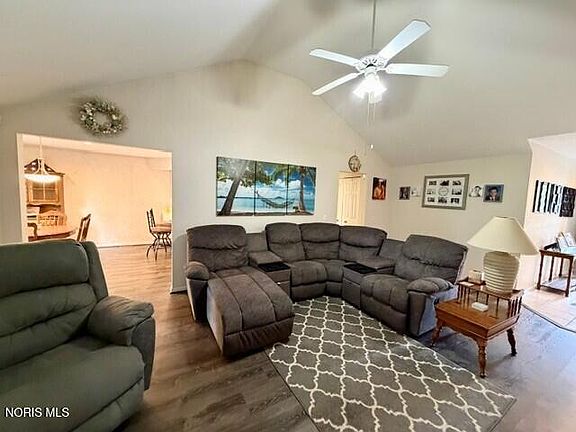 5th image of 5721 Brook Cliffe Rd