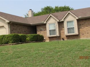 10132 Stoney Bridge Rd, Fort Worth, TX 76108