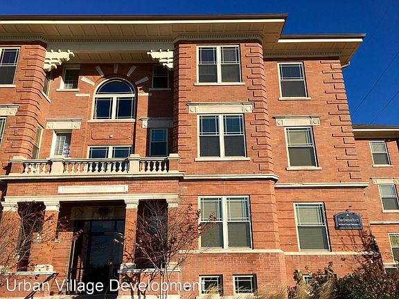 4th image of 2934 Leavenworth St APT 203