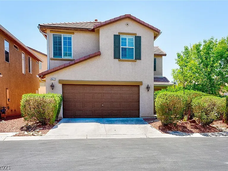 2677 Begonia Valley Ave — Photo 1