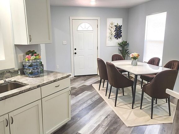 5th image of 3021 Everbloom Way