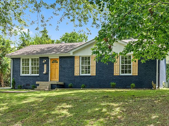 3rd image of 355 Welchwood Dr