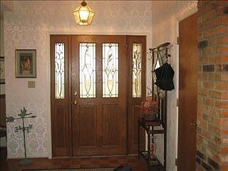 3rd image of 3819 Buena Vista Cir