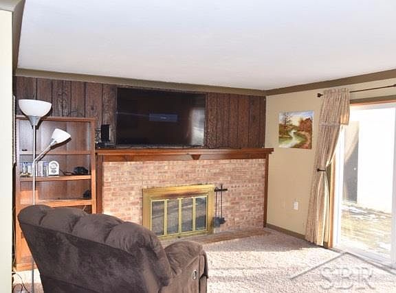 2nd image of 1661 Seminole Ln