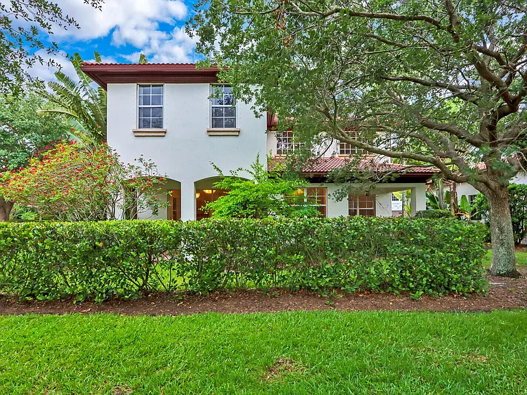 1904 Flower Dr — Photo 48