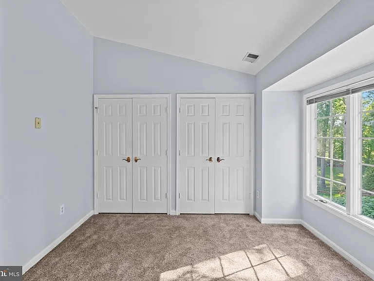 10652 Quarterstaff Rd — Photo 67