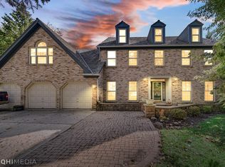 2913 Turnberry Ct, Saint Charles, IL 60174