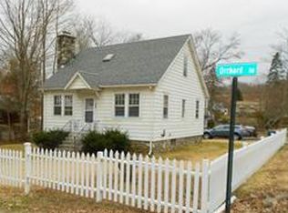 286 Orchard Rd, Mahopac, NY 10541