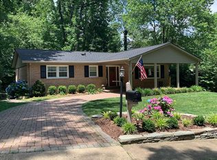 6634 Reynard Dr, Springfield, VA 22152