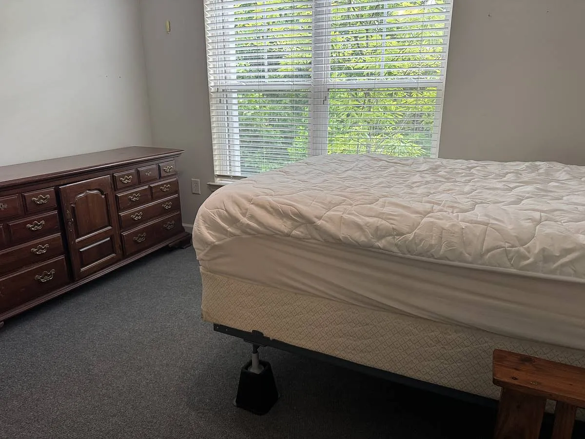 4 bed, 1621 sqft, $1,000 — Photo 4