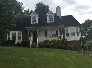 124 Trace Dr, Goodlettsville, TN 37072