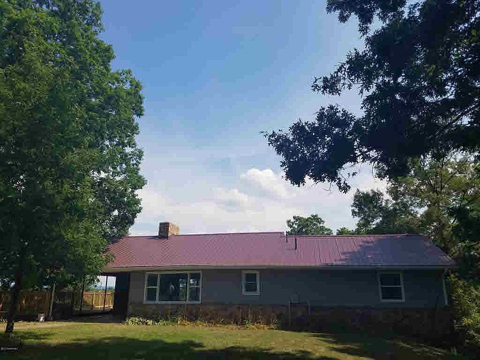 1st image of 4825 Burgess Ln